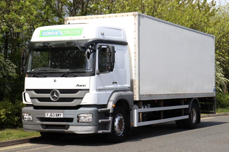 MERCEDES AXOR 1824 4X2 MEGASPACE SLEEPER 26FT BOXVAN (2013)