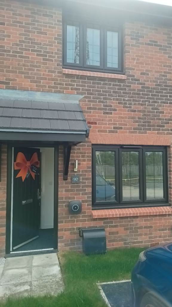 2 bedroom house 