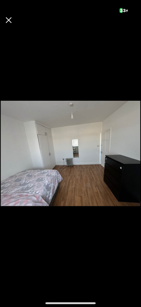 Private double room for rent