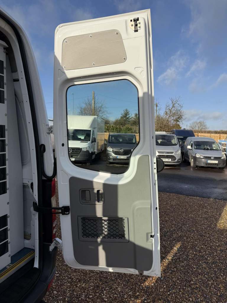 2014 Mercedes-Benz Sprinter 3.5t Van PANEL VAN DIESEL Manual