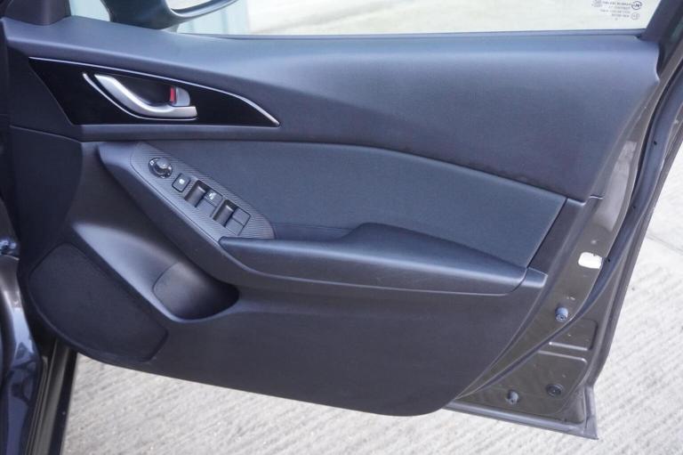 MAZDA MAZDA3 2.0 SKYACTIV-G SE Nav Fastback Euro 5 (s/s) 4dr 2016