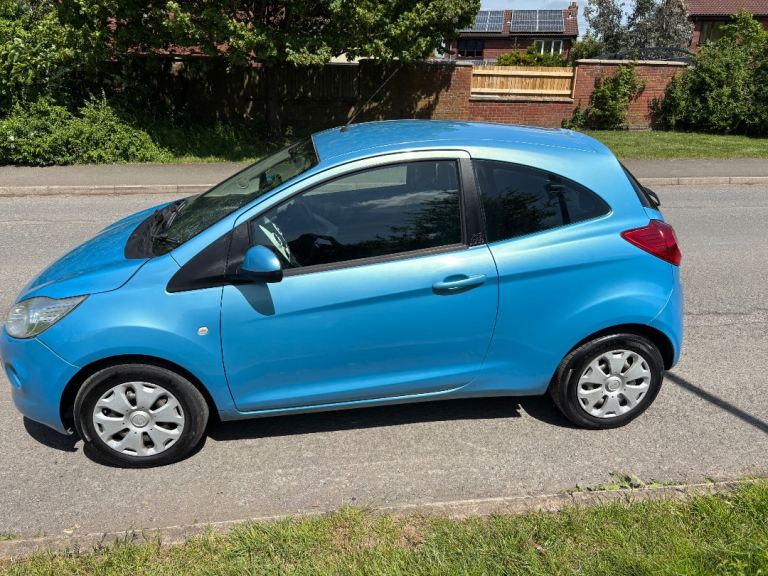Ford, KA, Hatchback, 2012, Manual, 1242 (cc), 3 doors