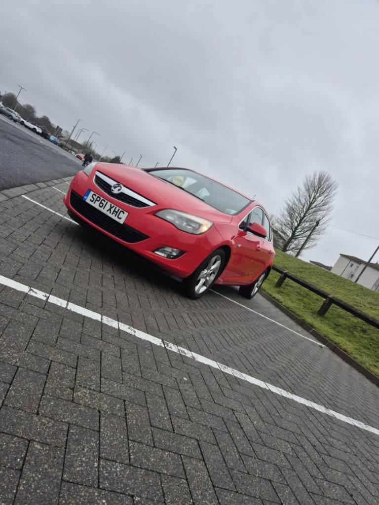 Vauxhall, ASTRA, Hatchback, 2011, Manual, 1956 (cc), 5 doors