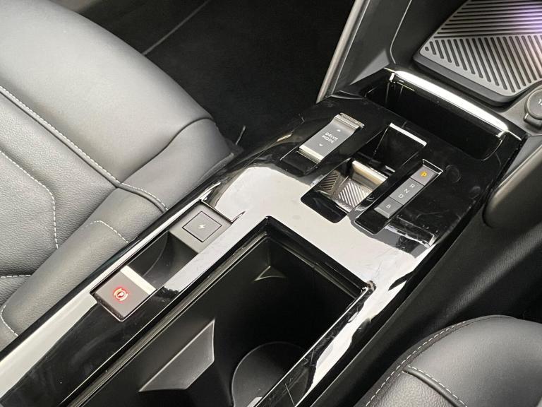 2023 Citroen e-C4 50kWh Shine Plus Auto 5dr (7.4kW Charger) HATCHBACK Electric Automatic