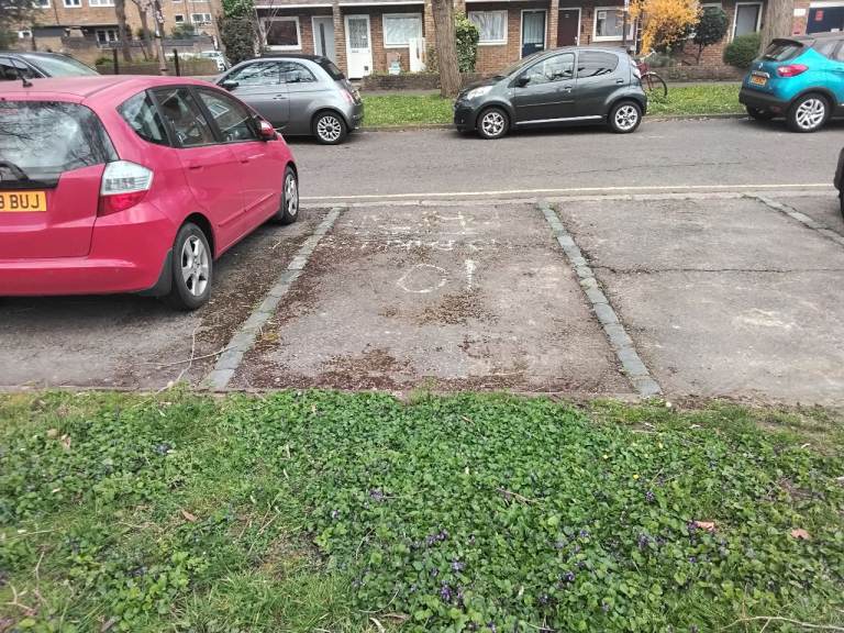 Off Street Parking Space - Close to Clapham Junction
