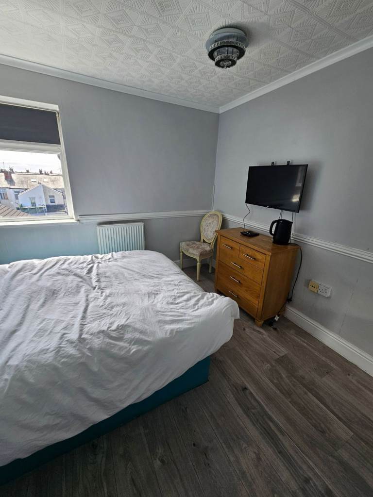 rooms available to rent