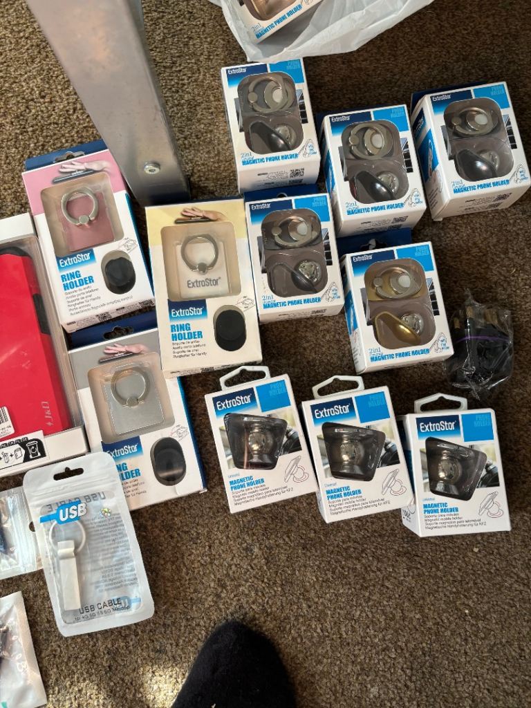 Job lot of phone accessories 