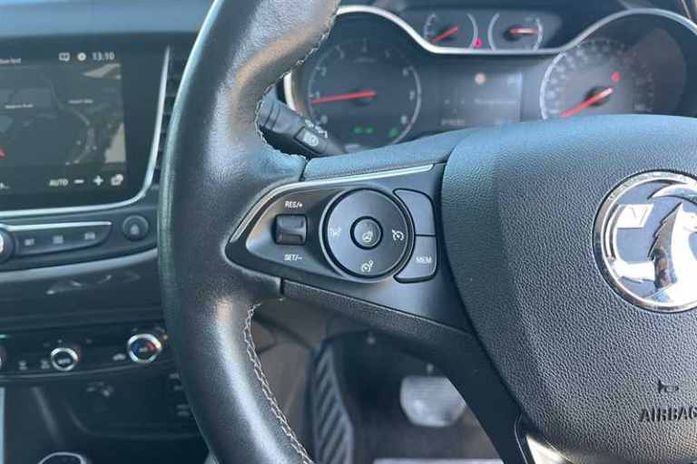 2022 Vauxhall Crossland 1.2 Turbo Ultimate SUV 5dr Petrol Auto Euro 6 (s/s) (130 ps) SUV Petrol A...