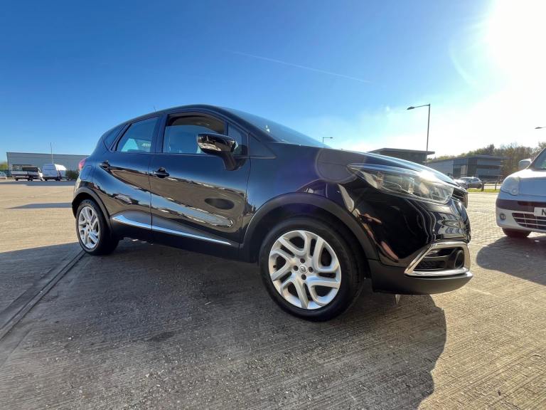 Renault, CAPTUR, Hatchback, 2014, Manual, 898 (cc), 5 doors