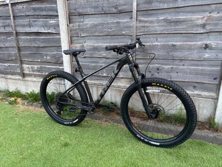 Trek Roscoe 7 Mountain Bike – Immaculate Condition Bicycle 
