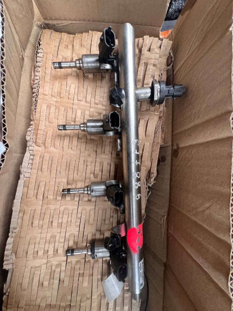 Kia Sportage Set Of Fuel Injectors 1.6 GDi Petrol 99kW (135 HP) 35350-2B110 2015