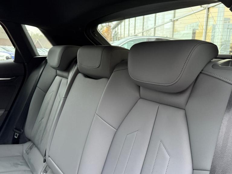  Audi A3 1.5 TFSI 35 S line Sportback 5dr Petrol Manual Euro 6 (s/s) (150 ps) Petrol Manual