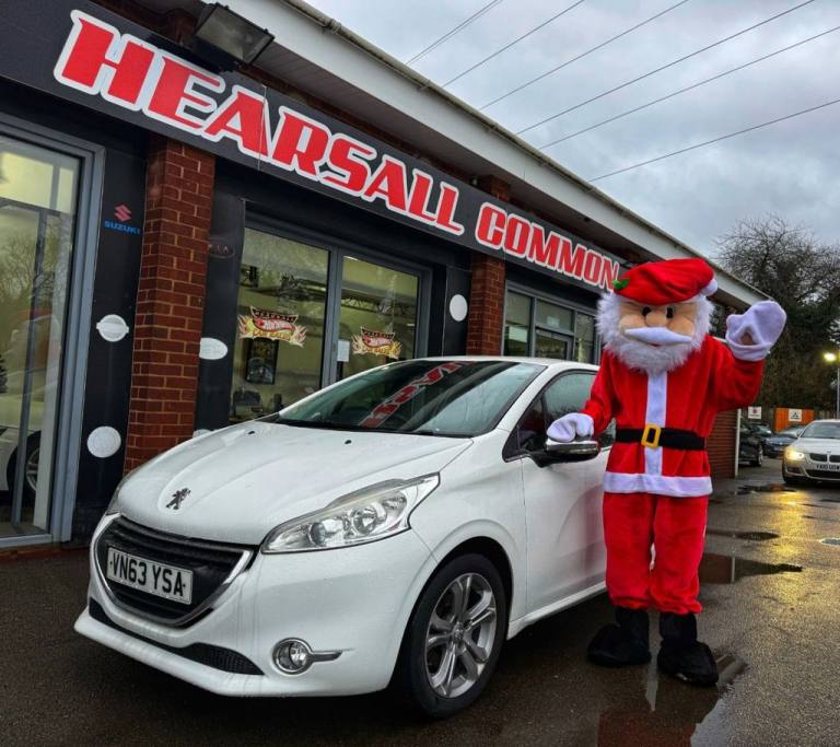 2013 63 PEUGEOT 208 1.2 VTI ALLURE HATCHBACK 3DR PETROL MANUAL EURO 5 (82 PS)