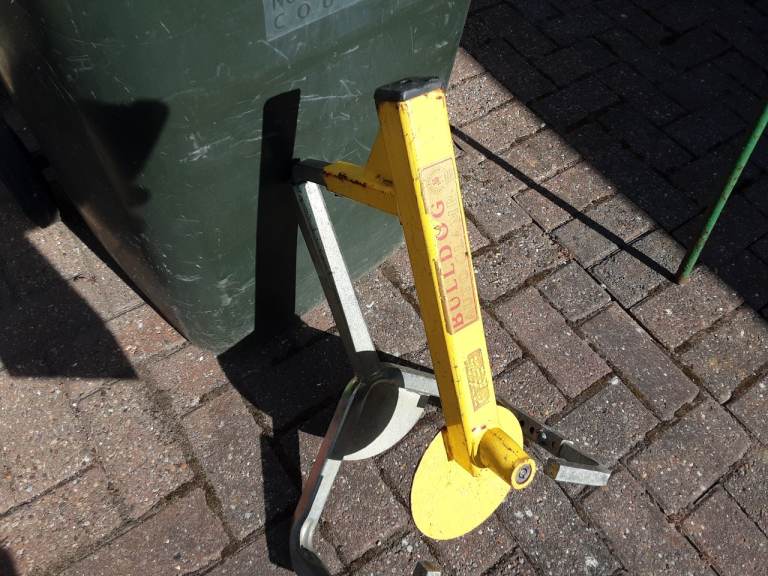 Car clamp 