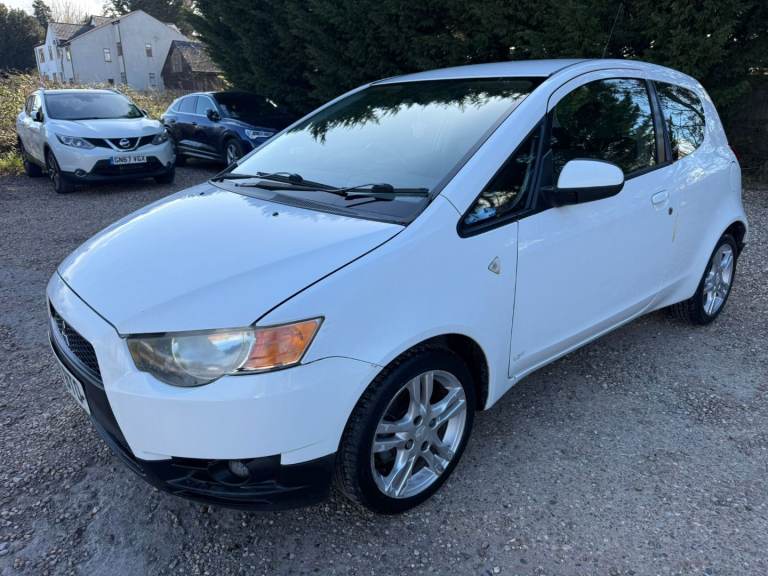 Mitsubishi Colt 2009 (59), 1.3 petrol, white semi automatic, cheap running costs 
