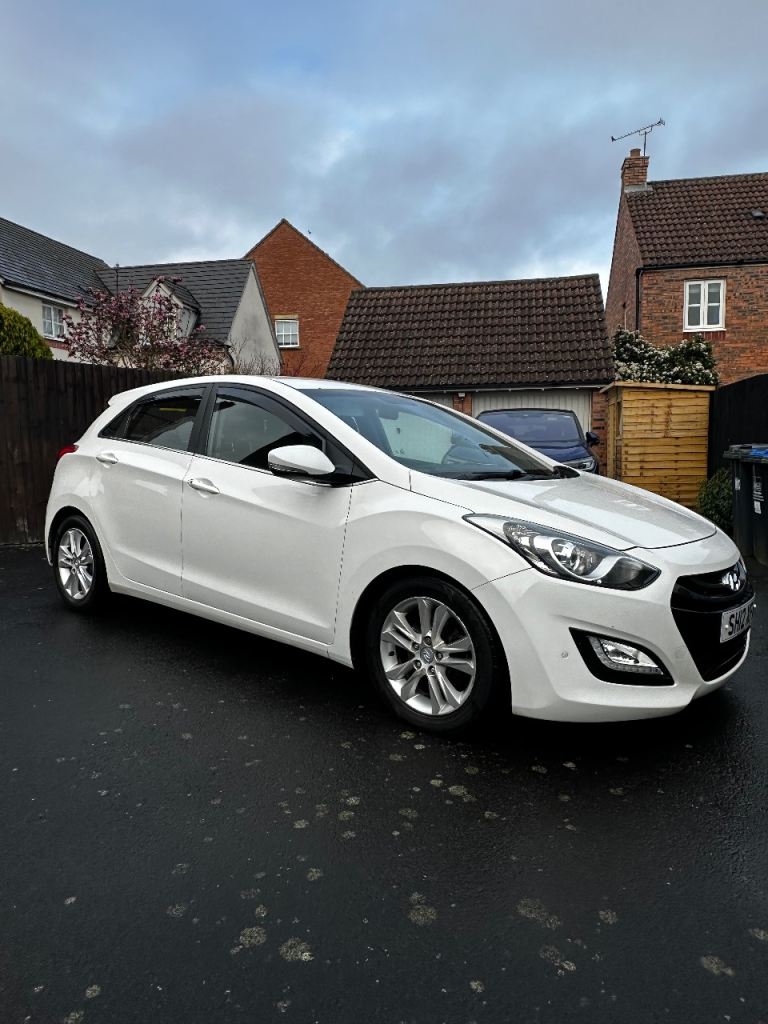 Hyundai i30 CRDi, MOT July 2026 