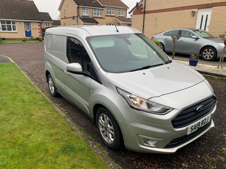 Ford transit connect 200 limited 2019 swb