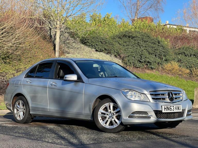 2013 Mercedes-Benz C Class C200 CDI BlueEFFICIENCY Executive SE 4dr Auto SALOON DIESEL Automatic