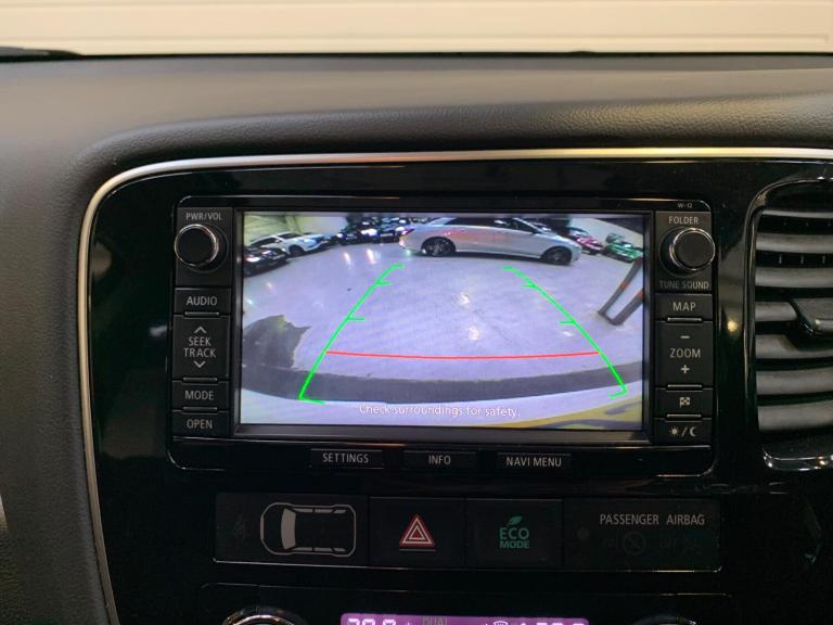 2014 Mitsubishi Outlander 2.2 DI-D GX4 Auto 4WD Euro 5 (s/s) 5dr ESTATE Diesel Automatic