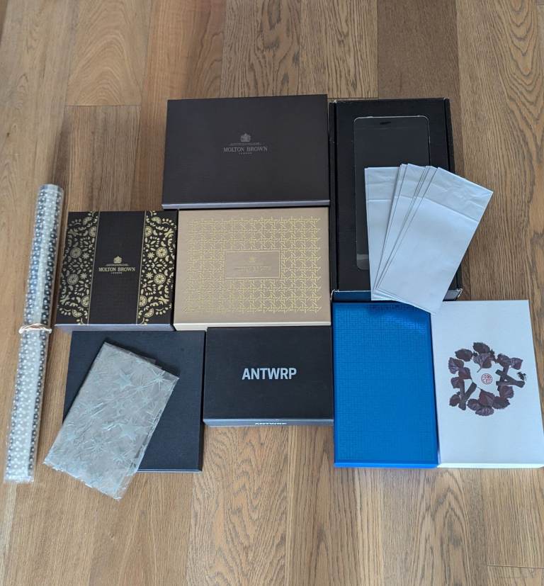 📦 VERY LARGE COLLECTION OF BOXES; PACKAGING & PAPER BAGS – ONLY £20