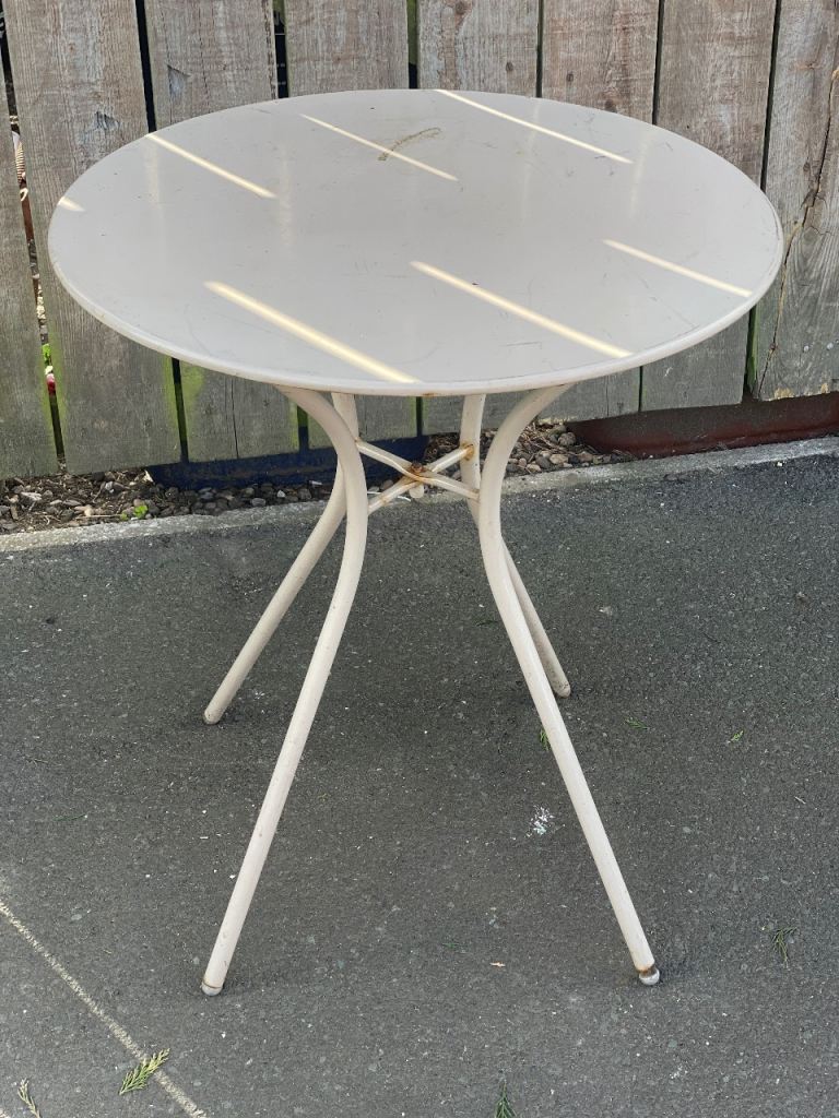 Outdoor metal table