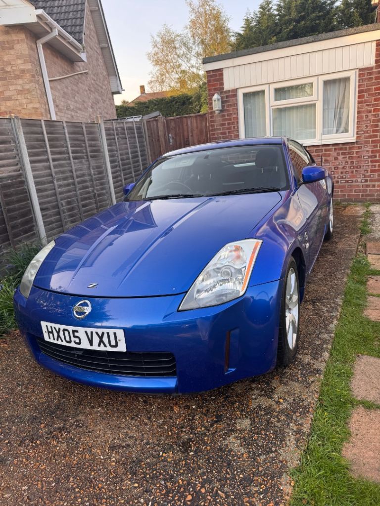 VERY LOW MILEAGE NISSAN 350Z