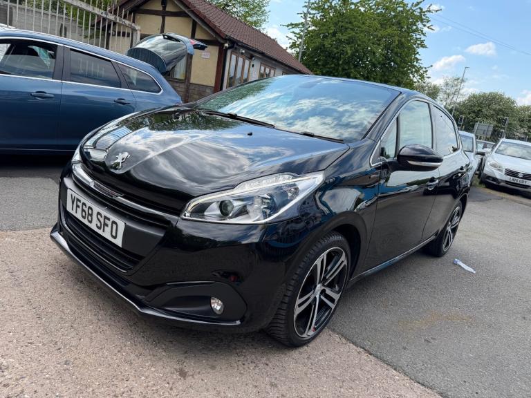 2018 Peugeot 208 1.2 PureTech 110 GT Line 5dr [6 Speed] HATCHBACK Petrol Manual