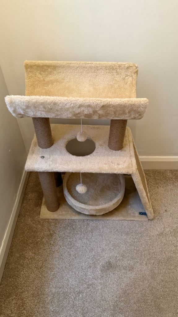 Pawhut Cat Tree