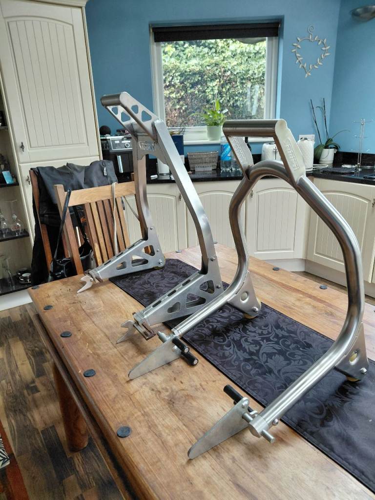 HARRIS Motorbike Stands