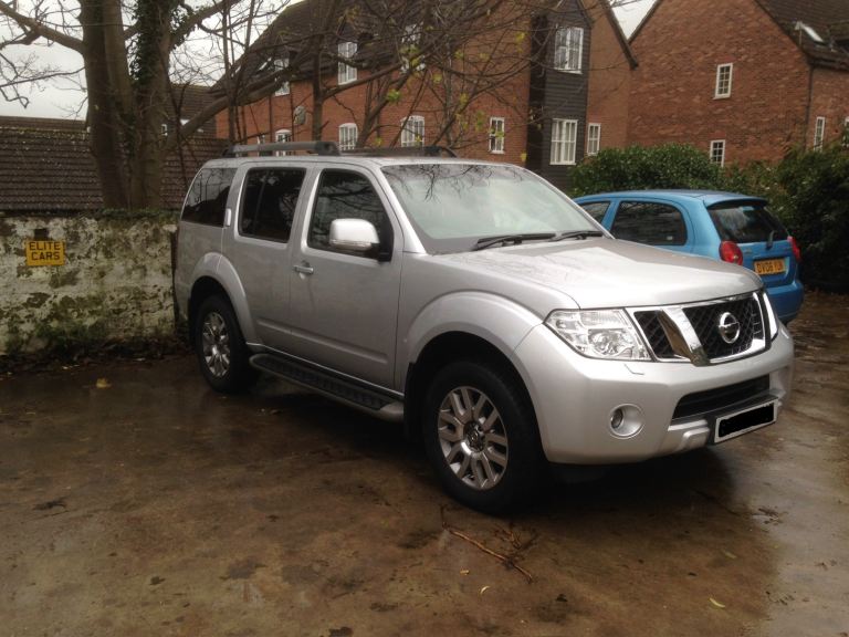 Nissan, PATHFINDER, Estate, 2012, Manual, 2488 (cc), 5 doors