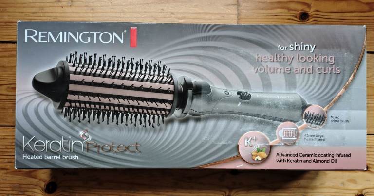 Heated barrel brush 