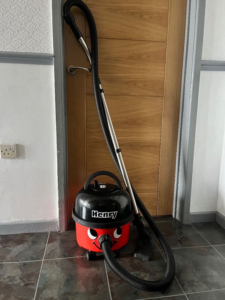 Henry vacuum cleaner 