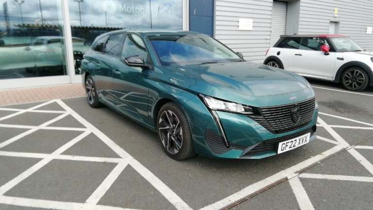 2022 Peugeot 308 SW 1.2 PureTech Allure Premium Estate 5dr Petrol EAT Euro 6 (s/s) (130 ps) Estat...