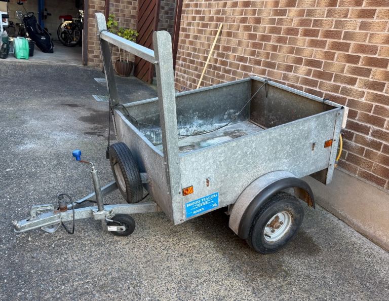 Small Utility Trailer (5ft x 3ft) – Perfect for Camping / dump Runs