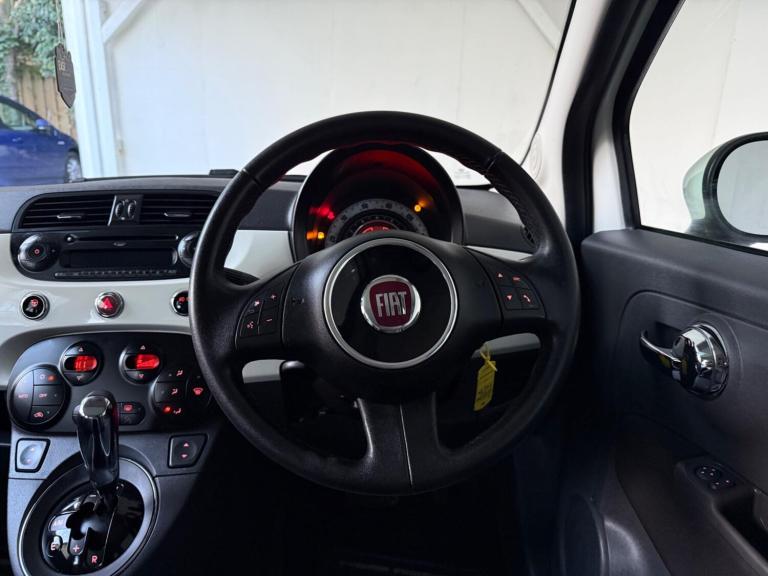 2015 Fiat 500 1.2 Lounge 3dr Dualogic [Start Stop] HATCHBACK PETROL Automatic