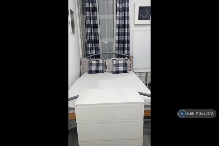 image for 1 bedroom in Ash Hill Road, Torquay, TQ1 (#2685173)