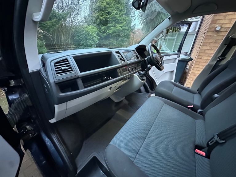 VW TRANSPORTER T6 Highline 150 Tailgate 2018 