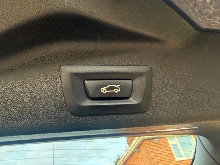 PRISTINE 2020 70 BMW X5 3.0 PETROL HYBRID  xDRIVE 45e - M SPORT - AUTO - 1 OWNER