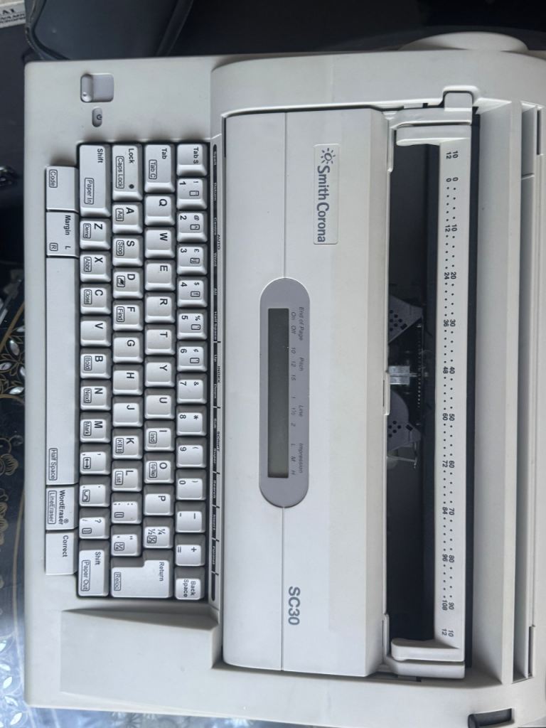 Smith Corona SC30 Electronic Typewriter – Good Condition | in Crystal ...