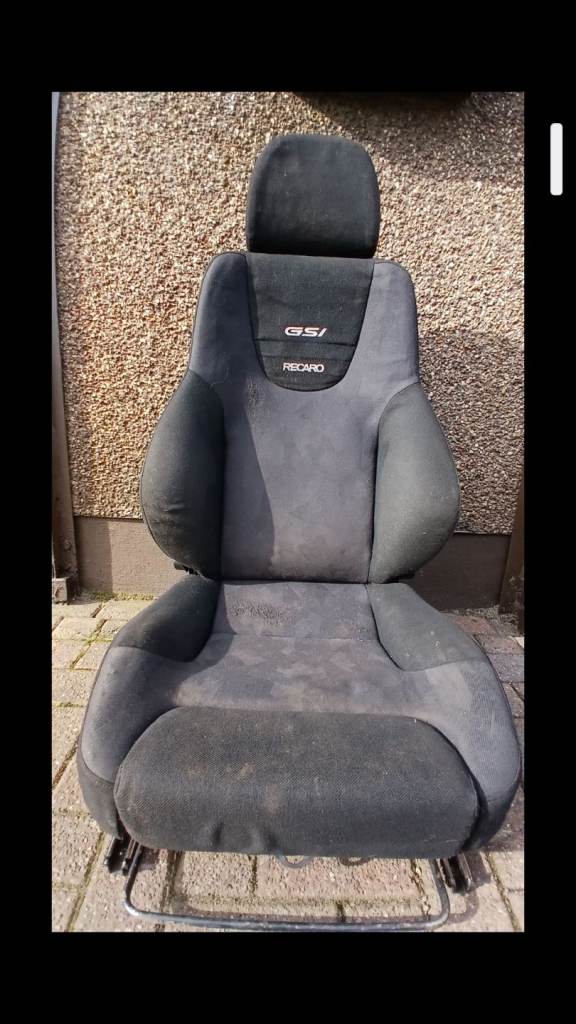 Recaro seat