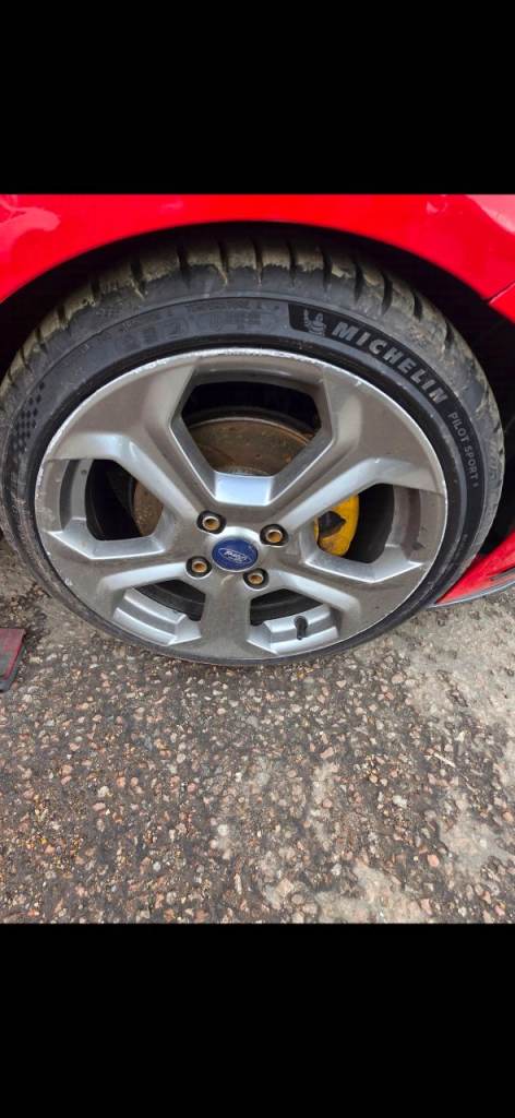 Ford Fiesta MK7.5 St-2 Alloy Wheels  17 Inch 5 Spoke Tyre Breaking Parts
