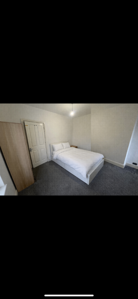 FULLY FURNISHED DOUBLE ROOM ALL BILLS INCLUDED