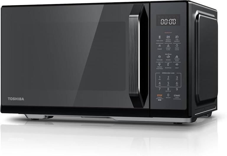 Toshiba Microwave Oven 23L 900W – Brand New