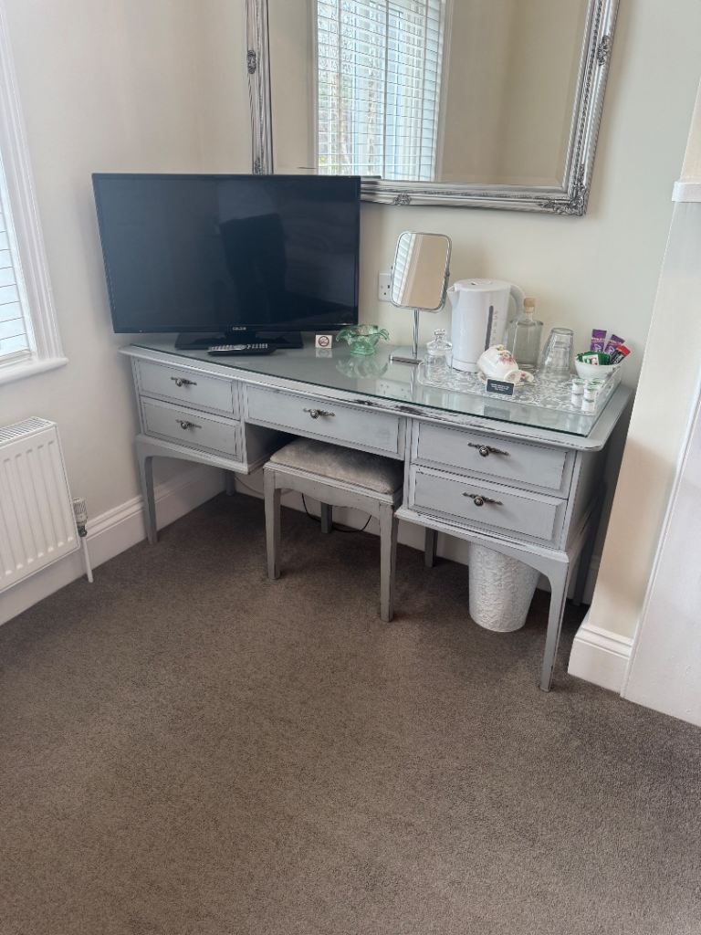 Dressing table and stool. 