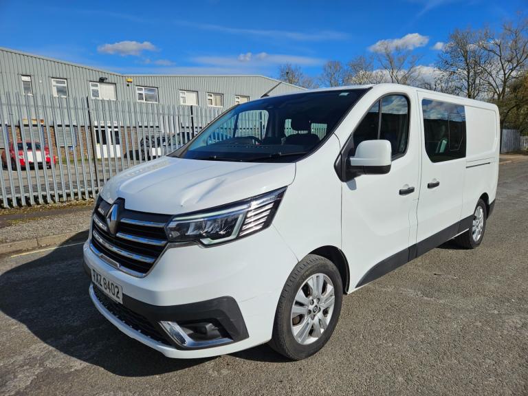 2024 RENAULT TRAFIC LL30 Blue AUTO 170 Sport Crew Van EDC 6 Seats Damage Salvage