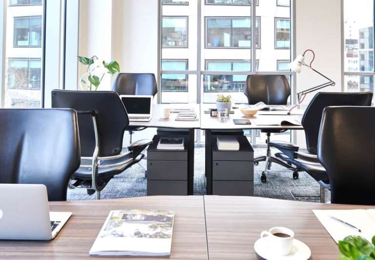 Serviced Offices To Rent On Moorgate - Sizes From 3 to 690 People - Furnished Spaces EC2R