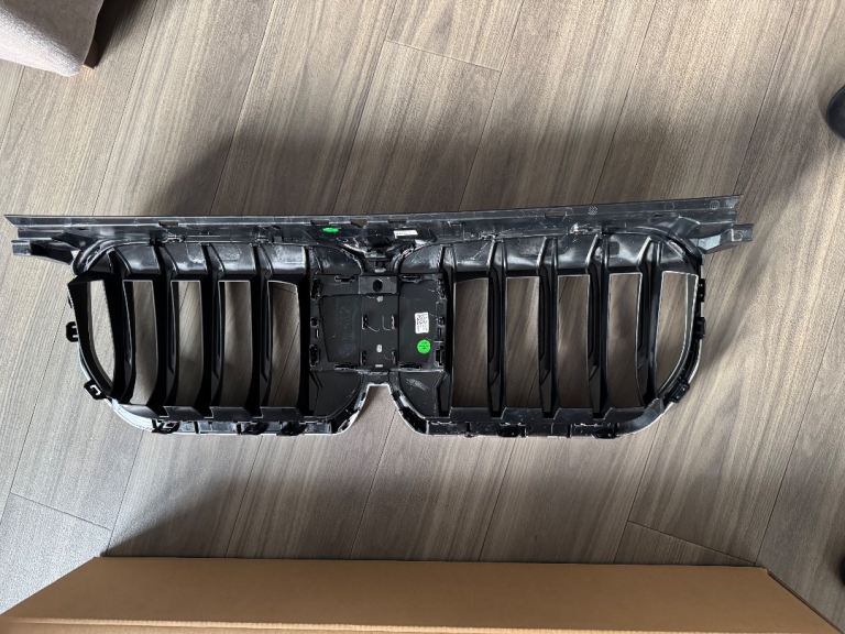 BMW X1 2025 Front Grill