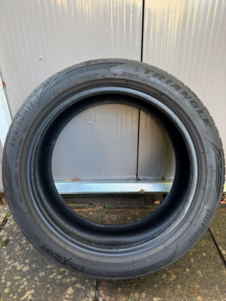 FOR SALE….Triangle effeXsport th202