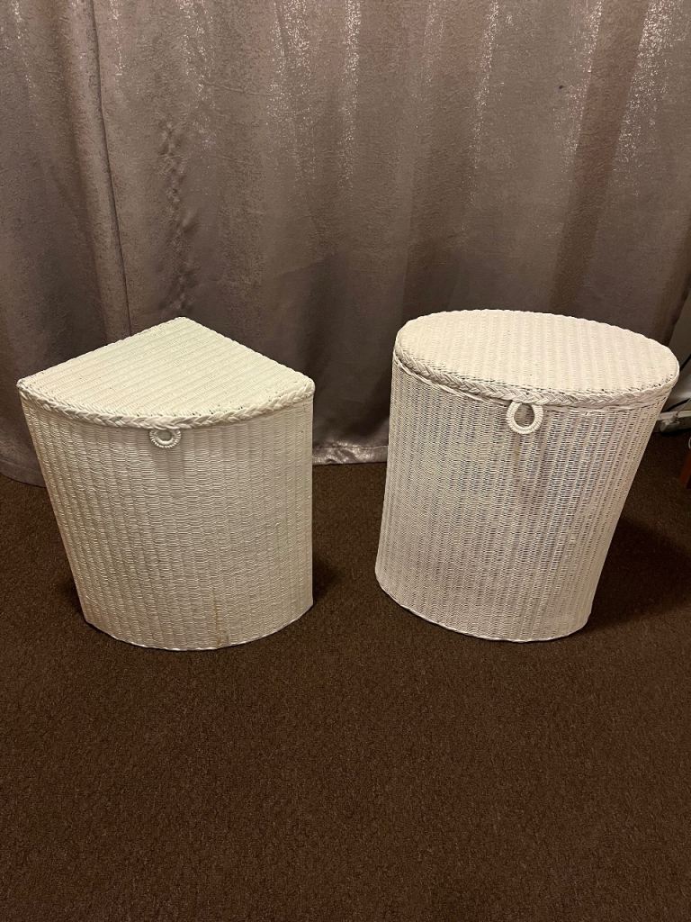 Pair of Original Vintage Lloyd Loom Laundry / Linen Baskets – W.