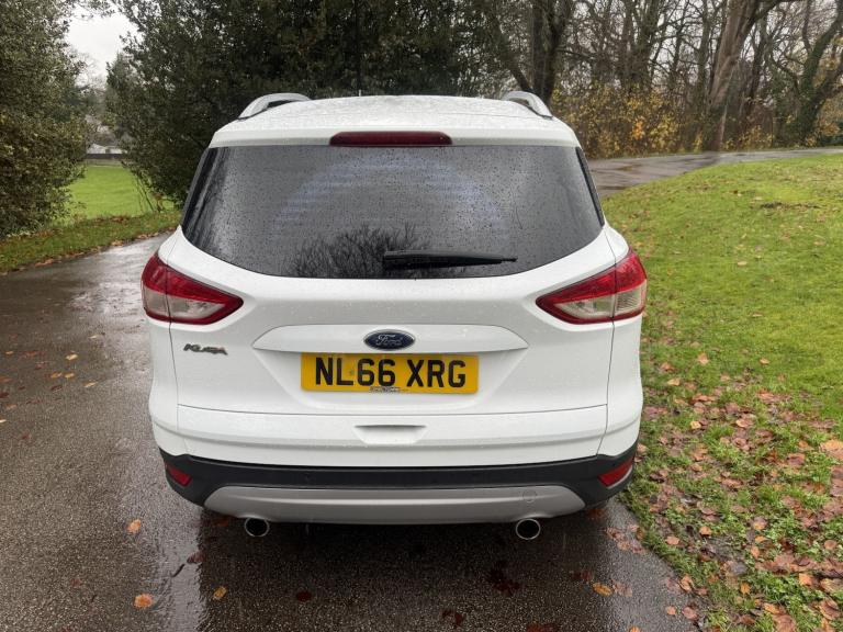 FORD KUGA 2.0 TDCi Titanium 2016